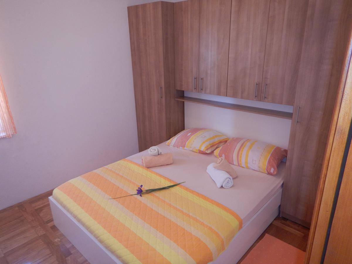 Apartments Val'S Osljak Preko Exterior foto